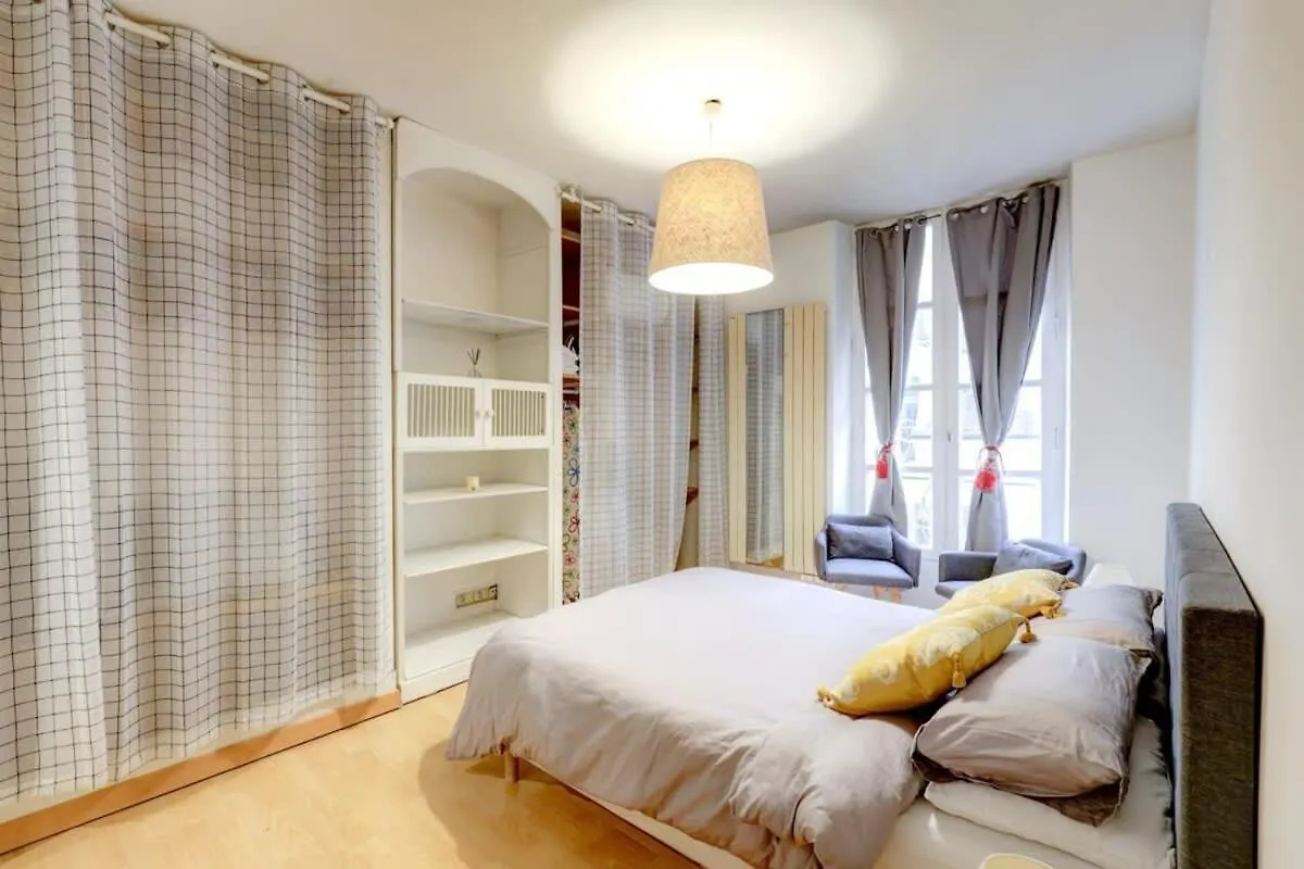 1Br Saint Germain - Apartment Parijs 0*,